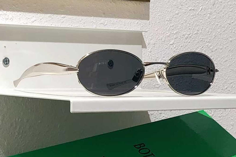 BV1386S Sunglasses Silver Gray