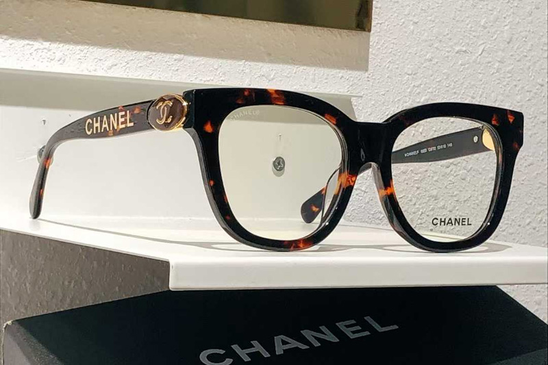 CH0550 Eyeglasses Tortoise