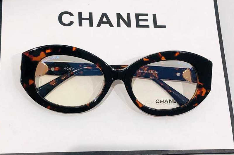 CH0551 Eyeglasses Tortoise