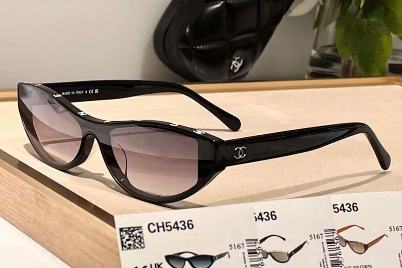 CH5436 Sunglasses Black Gradient Grey