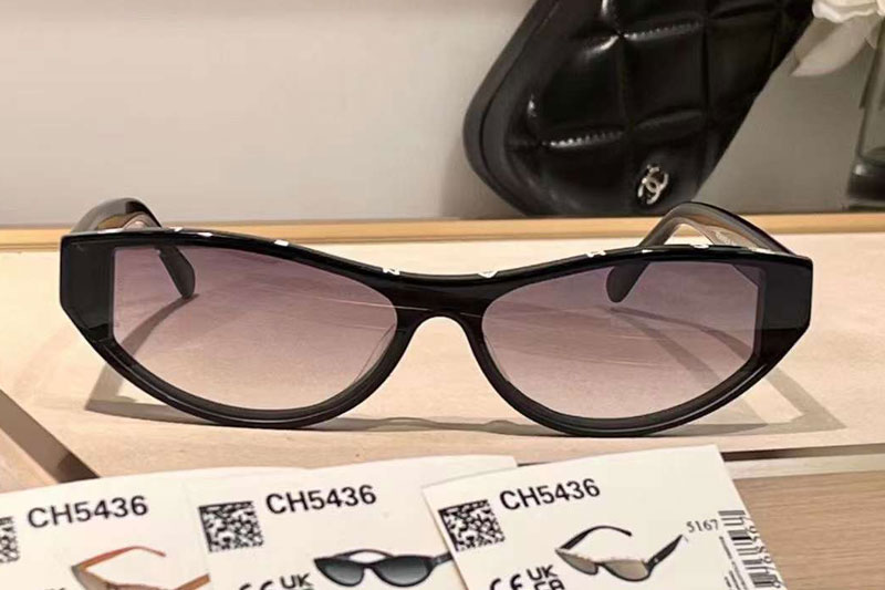 CH5436 Sunglasses Black Gradient Grey