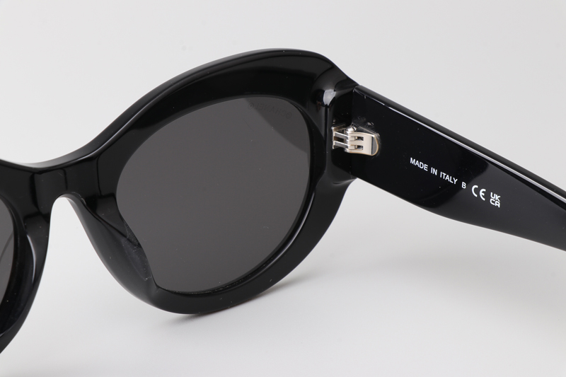 CH5469 Sunglasses Black Gray