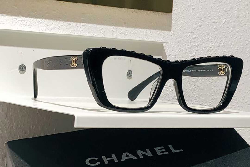 CH5540 Eyeglasses Black