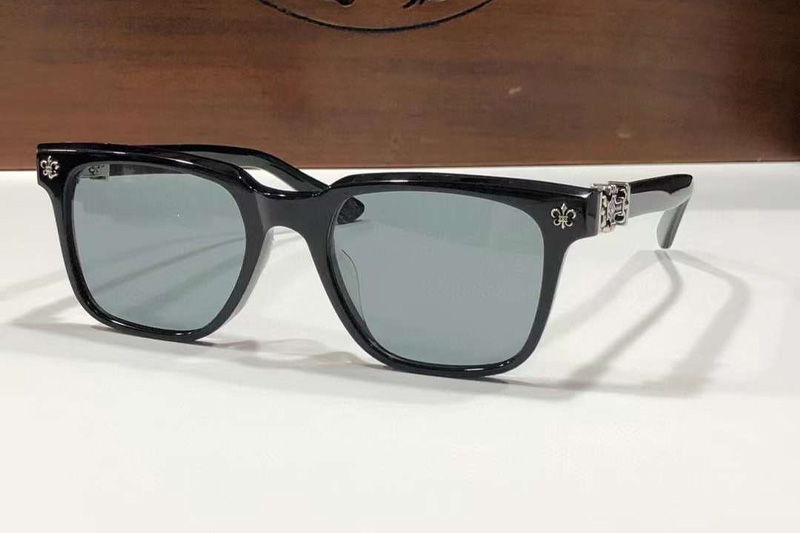 CH8002 Sunglasses Black Silver Gray