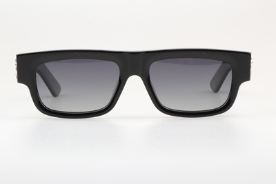 CH8216 Sunglasses Black Silver Gradient Gray