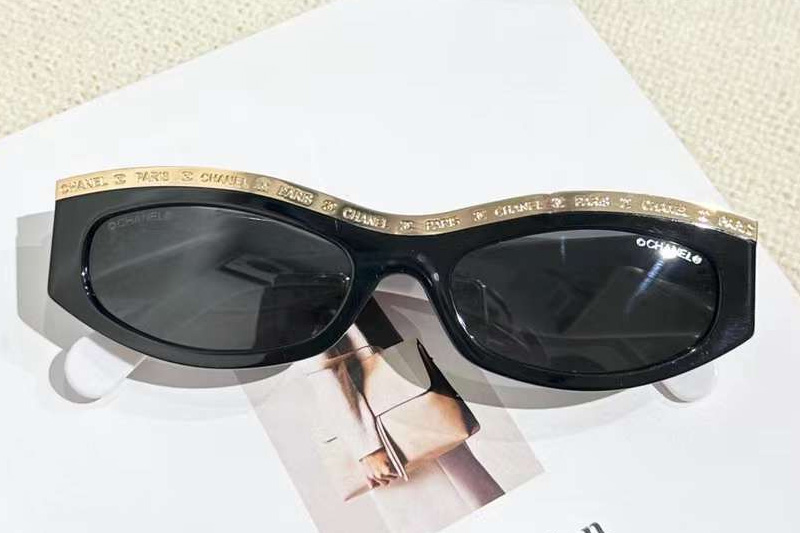 CH9112 Sunglasses In Black White