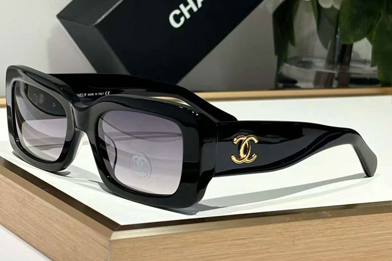 CH9150 Sunglasses Black Gradient Gray