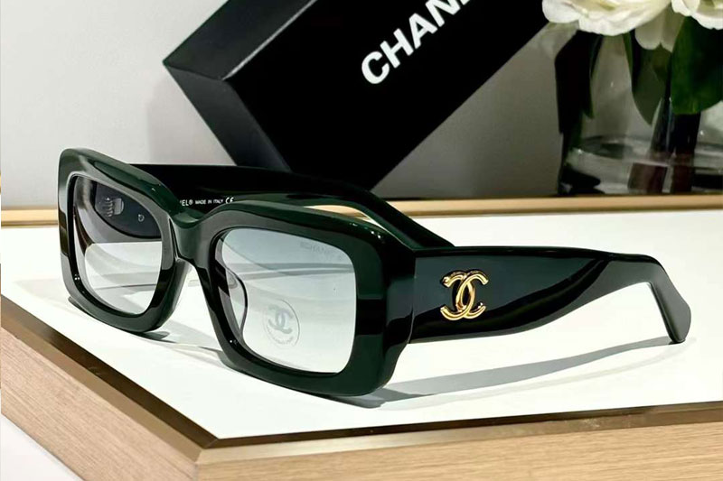 CH9150 Sunglasses Green Gradient Gray