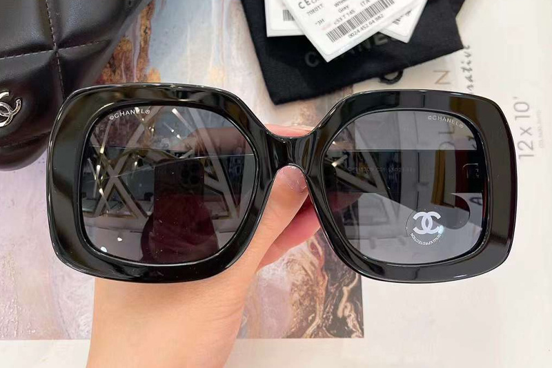 CH9152QB Sunglasses Black Gray