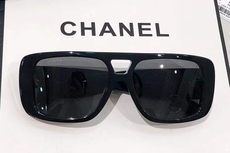 CH9160B Sunglasses Black Gray