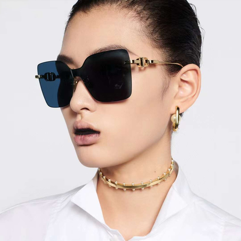 Chain M1U Sunglasses Gold Blue