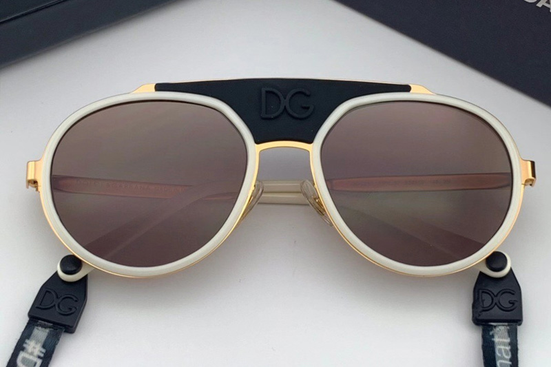 DG2210 Sunglasses In White