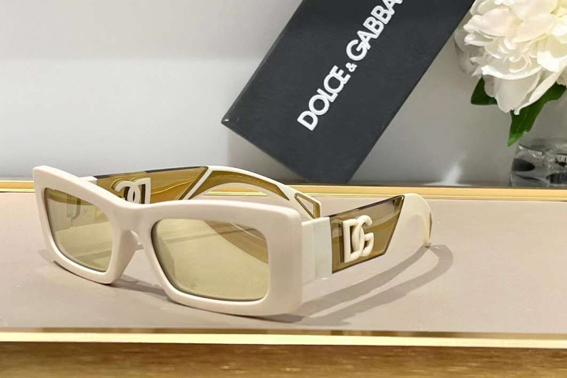 DG6173 Sunglasses In White