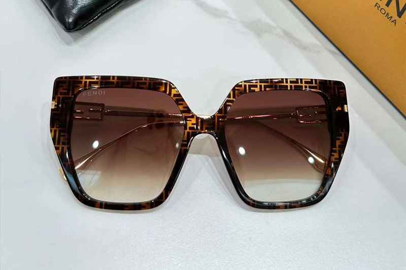 FE40012U Sunglasses Tortoise Gradient Brown