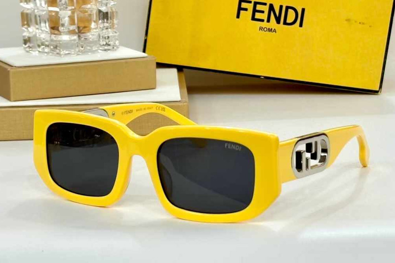 FE8362 Sunglasses Yellow Gray