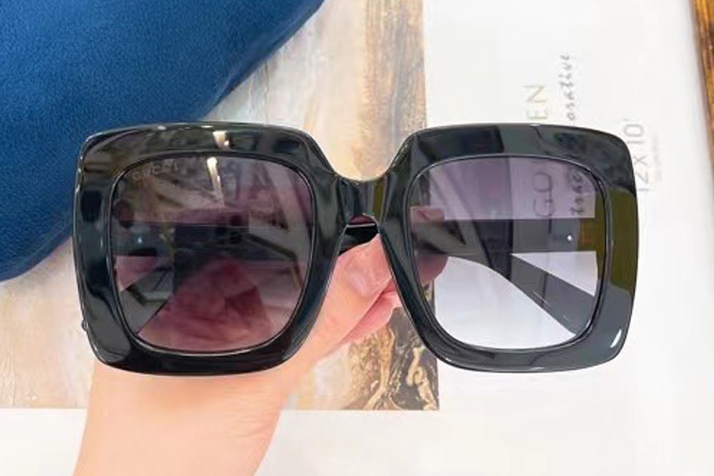 GG0328S Sunglasses In Black