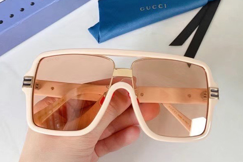 GG0900S Sunglasses In Pink