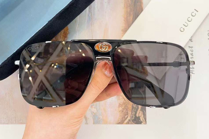 GG1320S Sunglasses Black Silver Gray