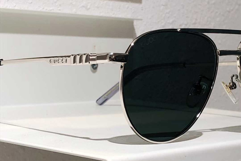 GG1679S Sunglasses Silver Gray