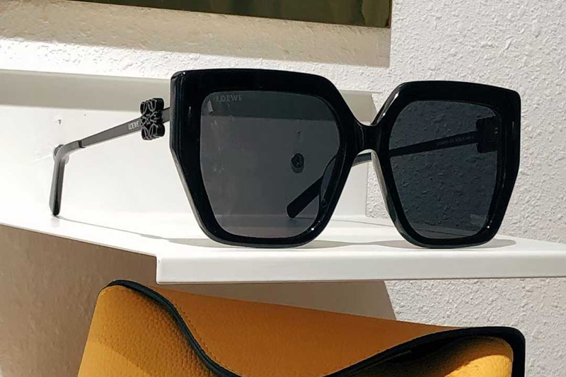 LW50401 Sunglasses Black Gray