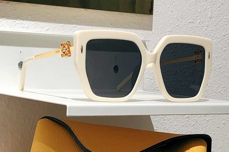 LW50401 Sunglasses White Gray