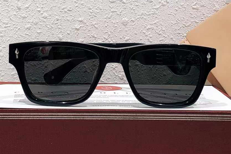 Laramie Sunglasses Black Gray