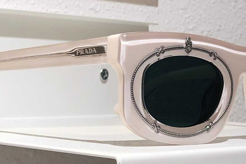 PRB02S Sunglasses White Gray