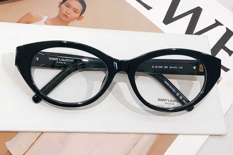 SLM148 Eyeglasses Black