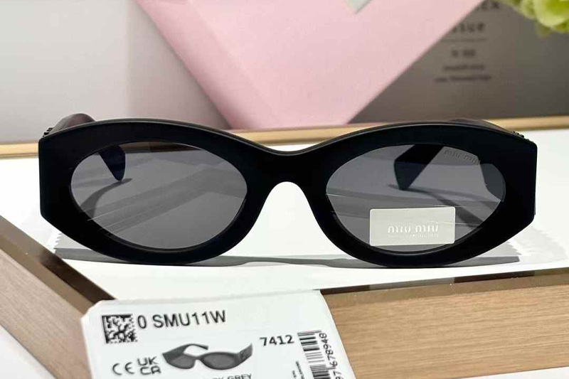 SMU11W Sunglasses Black Gray