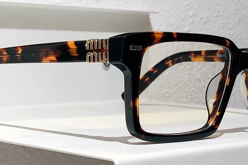 SMU13ZS Eyeglasses Tortoise