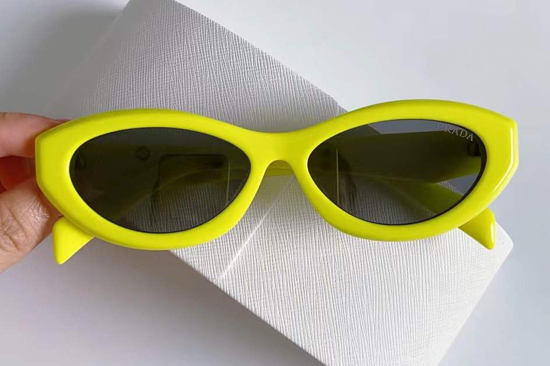 SPR26Z Sunglasses Yellow Gray