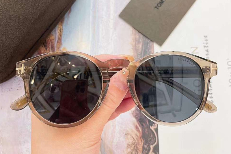 TF0591 Sunglasses Brown Gray