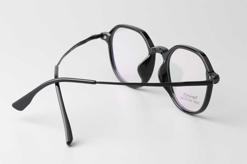 TT33007 Eyeglasses Black