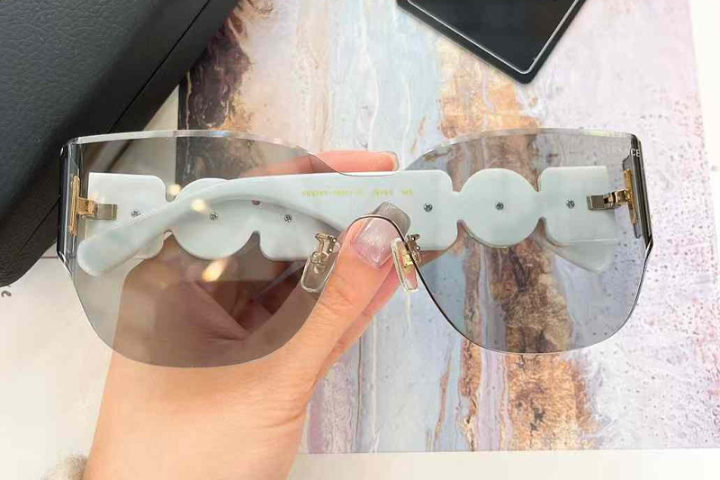 VE6783 Sunglasses White Gray