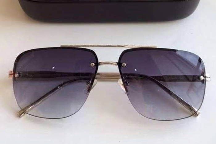 Z1078 Sunglasses In Silver Gradient Grey